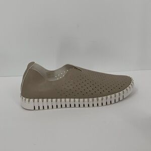 Ilse Jacobsen Tulip slip-on women flat sneaker shoe perforated tan sand 38 8